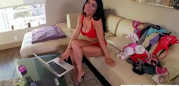  Using Crazy Sex Things To Play By Gorgeous Girl (romi rain) mov-14